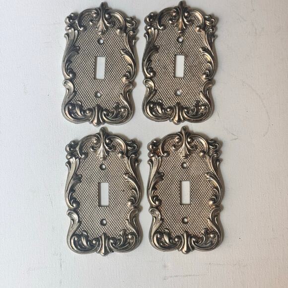 Vintage 1972 American Tack & Hardware Ornate Brass Switch Plate Covers - 4 - Picture 1 of 4
